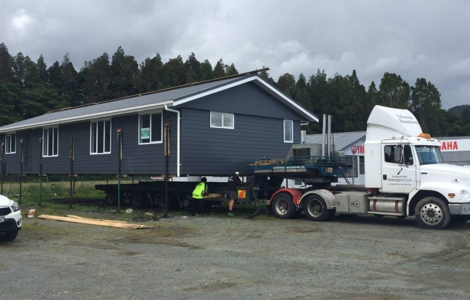 The Perks of Choosing a Professional Relocatable House Company for Your Next Move relocatable house company