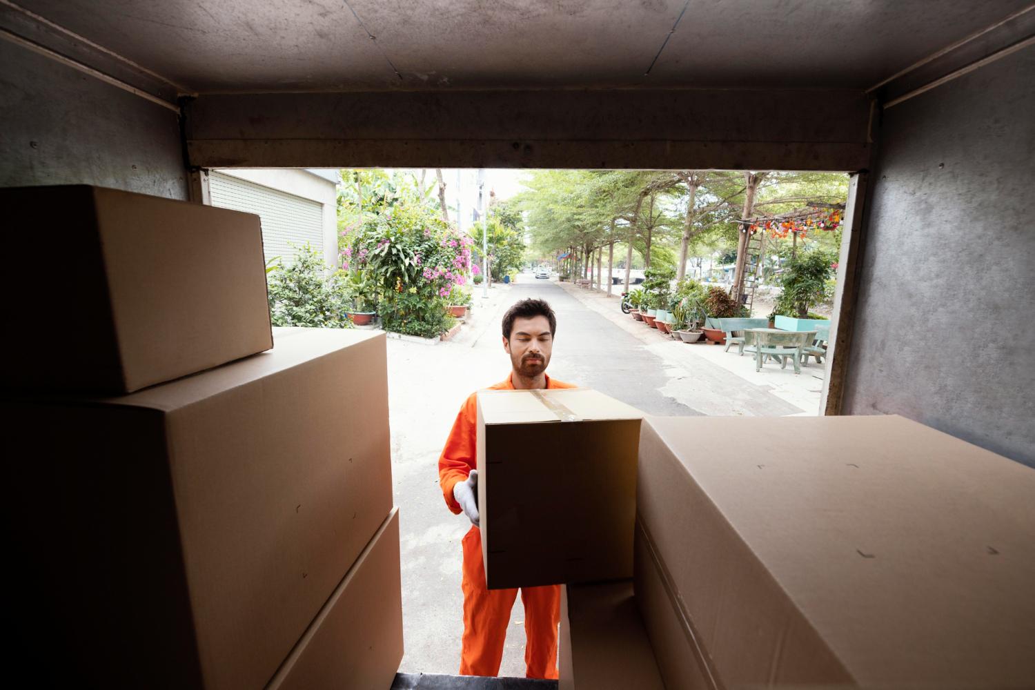 moving truck services